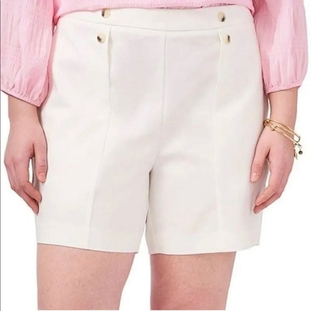 Vince Camuto Plus Size White Button Detail Dress Shorts Size 20W NWT